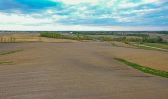 01 Vine Ave, Ainsworth, IA 52201