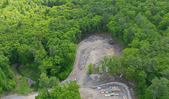 60 Boxwood Dr, Auburn, NH 03032