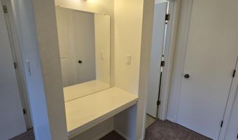 401 Graceland Dr SE C, Albuquerque, NM 87108