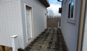 3530 Hamilton Rdg, Alderson, WV 24910