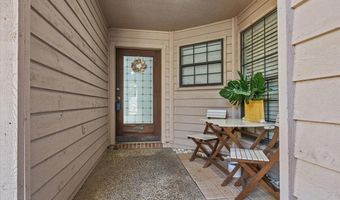 314 8TH St A, Atlantic Beach, FL 32233