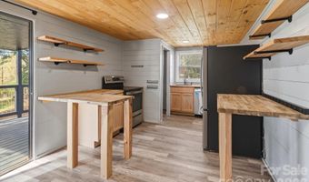 75 Old Macedonia Rd, Alexander, NC 28701