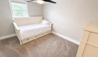 1010 N Jefferson St, Ava, MO 65608