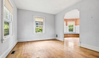 2140 WAYNE Ave, Abington, PA 19001