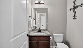 5215 Windrose Ln, Ames, IA 50014