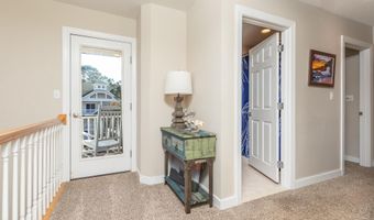 25 STARFISH Ln 25 PH, Berlin, MD 21811