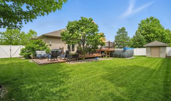 4942 Hemingway Dr, Ames, IA 50014