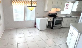 249 Kiwi Dr, Barefoot Bay, FL 32976