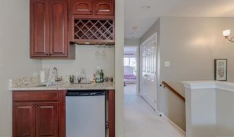 5059 KILBURN St, Alexandria, VA 22304