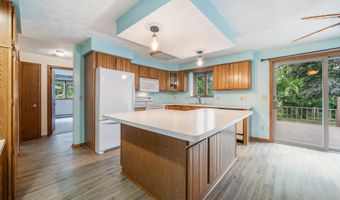 2232 N CLOUDVIEW Dr, Appleton, WI 54914