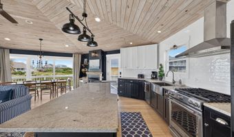 231 S Bald Head Wynd, Bald Head Island, NC 28461