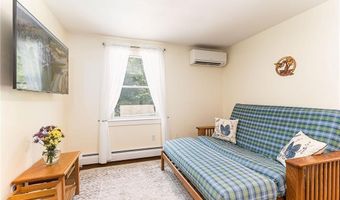 147 Woodville Alton Rd, Hopkinton, RI 02832