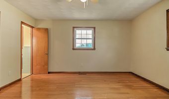 879 NE Wayne Ave, Abingdon, VA 24210