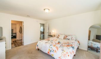 72 Lakeside Dr NW, Alloway, NJ 07461