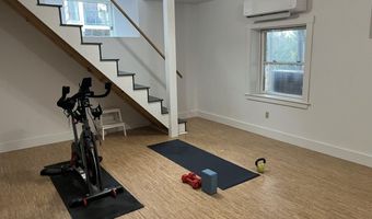 38 Union St, Belfast, ME 04915