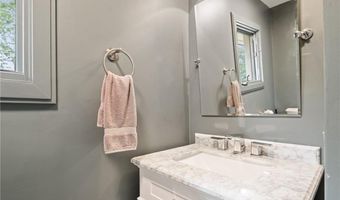 175 Ruggles Ave, Newport, RI 02840