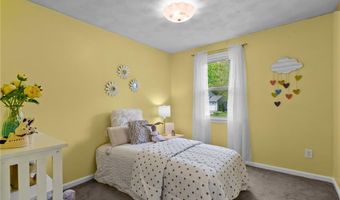 23 Watercress Ct, Coventry, RI 02816