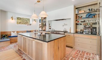 22 Kenilwood Pl, Asheville, NC 28803