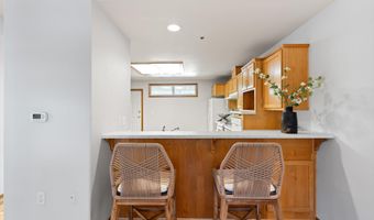 851 Pavilion Pl, Ashland, OR 97520