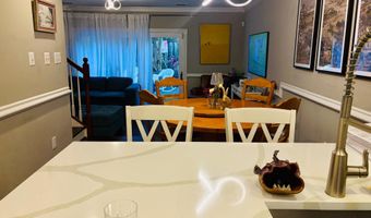 915 C St SE, Washington, DC 20003