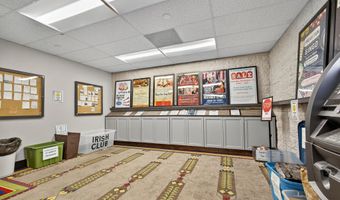6831 S OAKMONT Dr, Chandler, AZ 85249