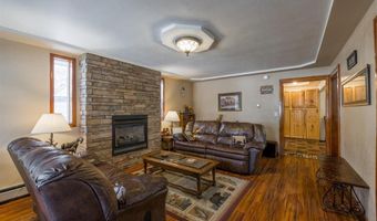1126 Alger Ave, Cody, WY 82414