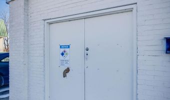 560- C W Main St, Abingdon, VA 24210