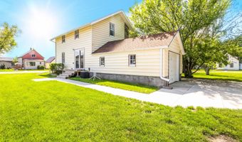 805 NE 1st Ave, Aberdeen, SD 57401