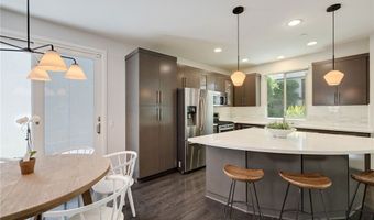 5515 Palm Dr, Hawthorne, CA 90250