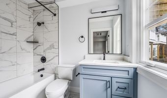 451 Essex St 5, Beverly, MA 01915
