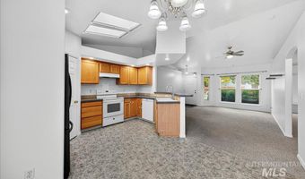 16720 Columbia Ave, Caldwell, ID 83607