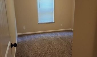 628 Oakside Pl, Acworth, GA 30102
