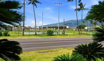 320 W Lanai St, Kahului, HI 96732