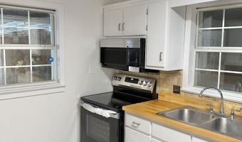 201 McGlasker St, Atmore, AL 36502