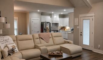 204 Heather Loop, Beebe, AR 72012