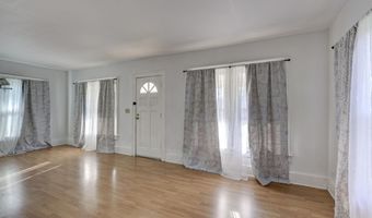 1728 Washington Ave, Baxter Springs, KS 66713