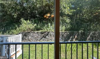 12817 RUSTIC ROCK Ln, Beltsville, MD 20705
