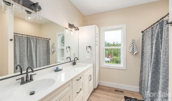 33 Elkwood Ave, Asheville, NC 28804