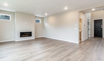 755 NW 29th St, Battle Ground, WA 98604