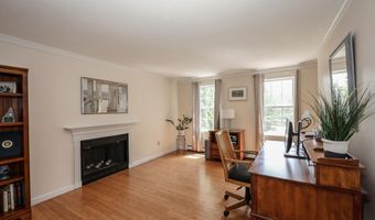4 Quarry Ct, Auburn, NH 03032