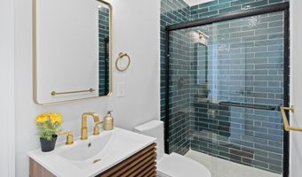 107 S Albion Pl, Atlantic City, NJ 08401