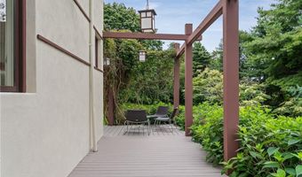 175 Ruggles Ave, Newport, RI 02840