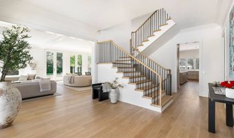 62 Canvasback Ln, Amagansett, NY 11937