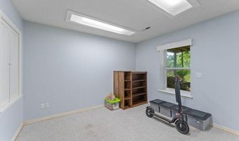 75 Rath Dr, Bella Vista, AR 72715