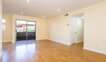 5414 Newcastle Ave 8, Encino, CA 91316