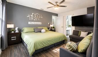 1050 Blackwood St, Altamonte Springs, FL 32701