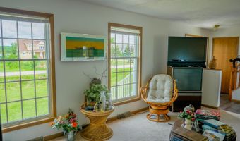 6188 Summerside Dr, Alanson, MI 49706