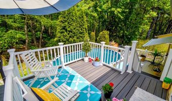 38 Algonquin Way, Bristol, CT 06010