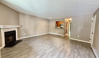 2 A Jeanette St 7, Danbury, CT 06811
