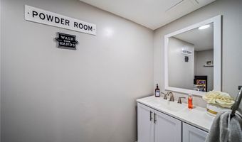 350 Townline Rd, Aurora, OH 44202